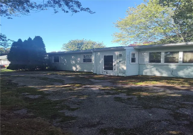 Photo 1 of Single family home for sale at 9 Reardon Dr, Middletown, RI 02842 | MLS# 1427106 | Listing updated on 2026-10-29
