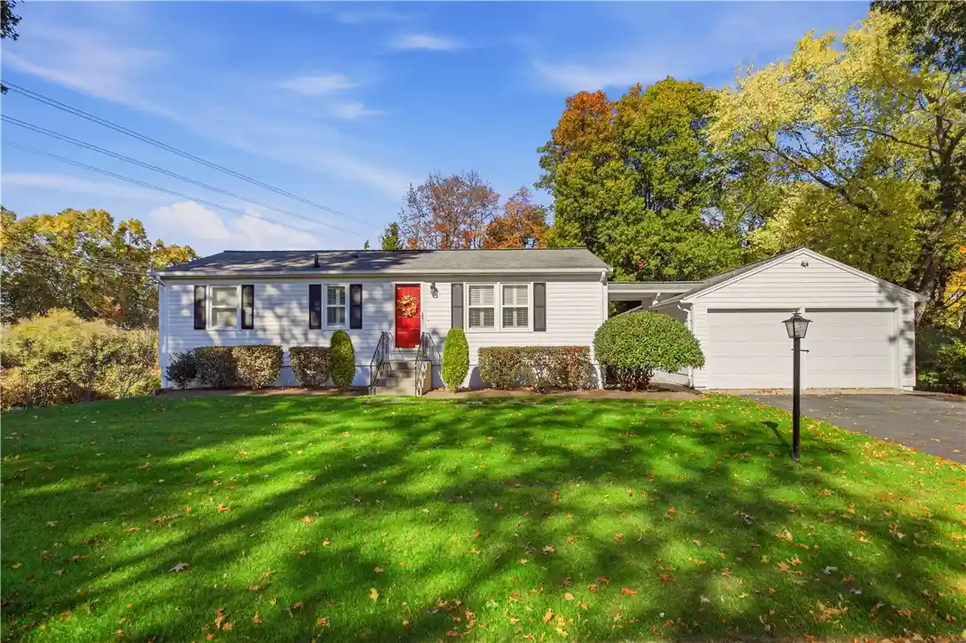 Photo 1 of Single family home for sale at 91 Duchess St, Warwick, RI 02886 | MLS# 1427241 | Listing updated on 2026-10-29