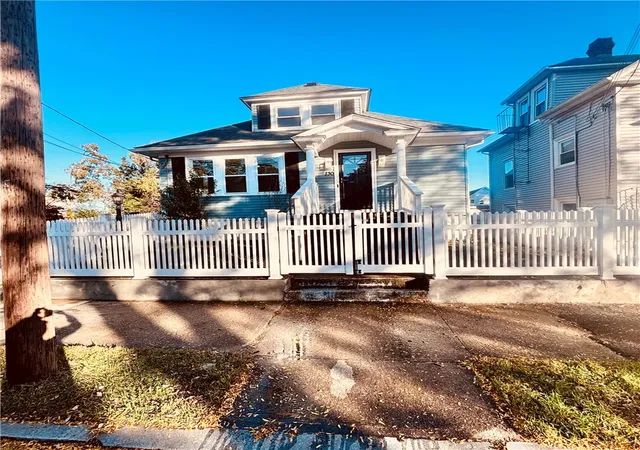 Photo 1 of Single family home for sale at 130 N County St, East Providence, RI 02914 | MLS# 1427255 | Listing updated on 2026-10-30