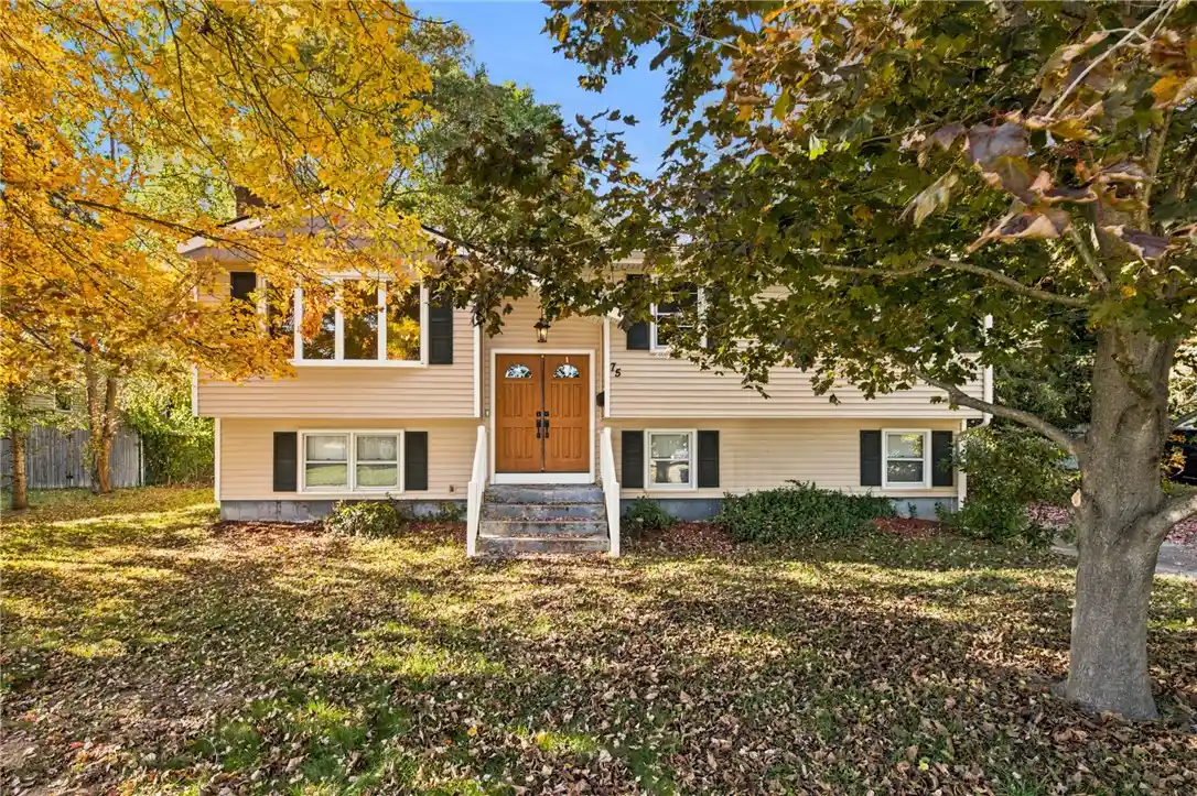 Photo 1 of Single family home for sale at 75 Waterman Ave, Warwick, RI 02889 | MLS# 1427061 | Listing updated on 2026-10-30