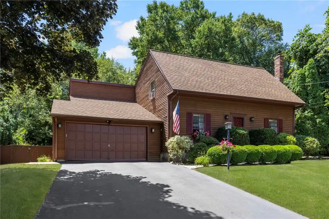 Single family home for sale at 1 Sturbridge Dr, Warwick, RI 02886 | MLS# 1424379