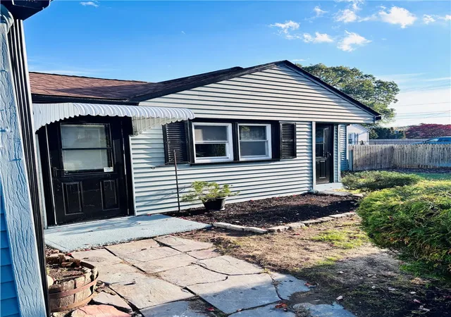Single family home for sale at 76 Novelty Rd, Warwick, RI 02889 | MLS# 1427362