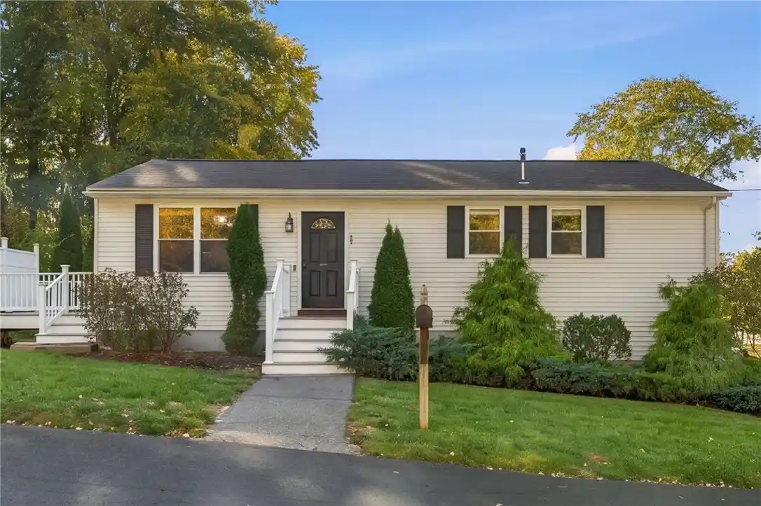 Photo 1 of Single family home for sale at 1 Vale St, Cumberland, RI 02864 | MLS# 1427207 | Listing updated on 2026-10-30