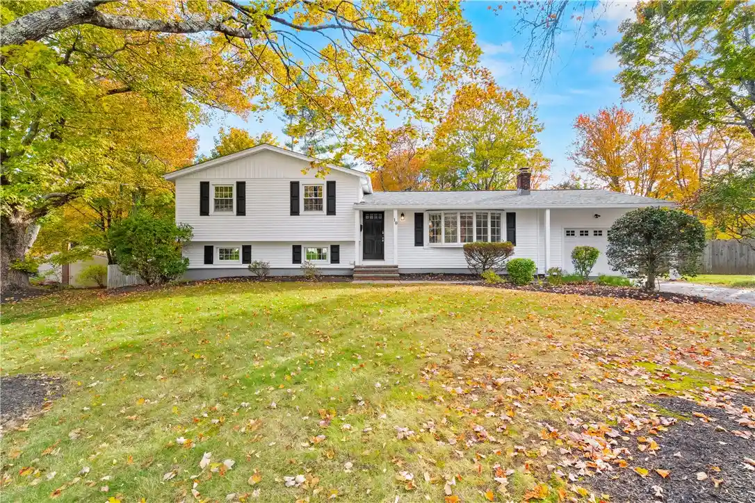 Single family home for sale at 10 Colonial Dr, North Kingstown, RI 02852 | MLS# 1427407