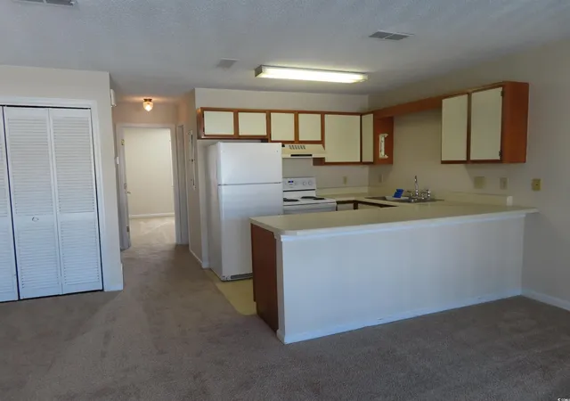 Photo 4 of Sale Pending at 510 Fairwood Lakes Dr #16M, Myrtle Beach, SC 29588 | MLS# 2318369 | Listing updated on 2026-08-25