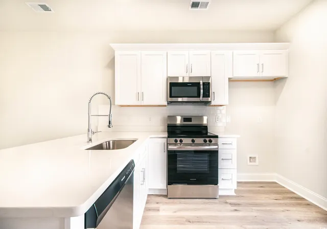 3rd image of 821 Rebecca Ln #6C, Myrtle Beach, SC 29577 | MLS# 2411860