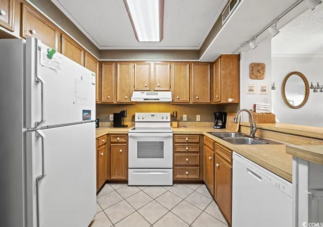 3rd image of 9570 Shore Dr #211, Myrtle Beach, SC 29572 | MLS# 2501108