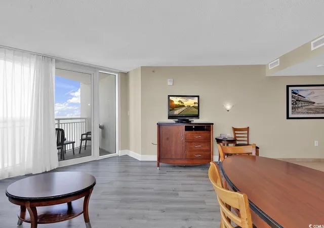 4th image of 201 South Ocean Blvd #1604, Myrtle Beach, SC 29577 | MLS# 2507052