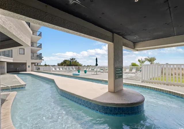 2nd image of 201 Ocean Blvd S, North Myrtle Beach, SC 29582