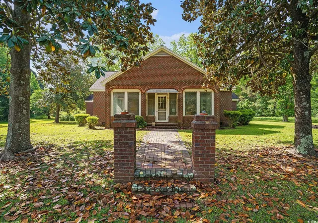 Photo 3 of Single family home for sale at 1895 Bucksville Dr, Conway, SC 29527 | MLS# 2512160 | Listing updated on 2026-09-15