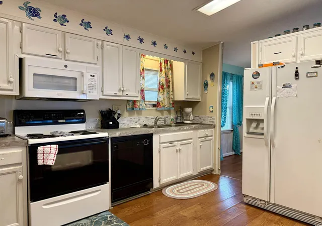 3rd image of 400 Hazelwood Dr, Myrtle Beach, SC 29575 | MLS# 2512972