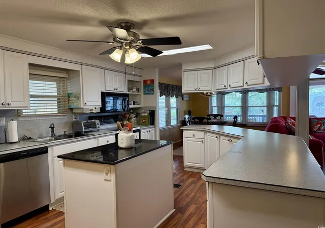 Photo 3 of Sale Pending at 371 Meadowlark Dr, Myrtle Beach, SC 29575 | MLS# 2514729 | Listing updated on 2026-08-05