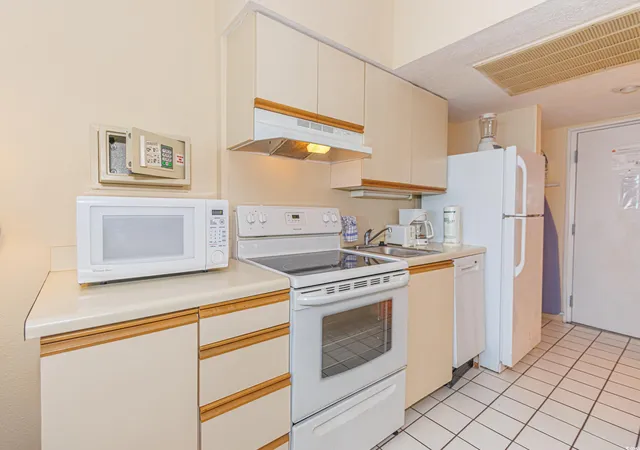Homes for sale in Myrtle Beach, SC | 1304 N Ocean Blvd #1002, Myrtle Beach, SC 29577 | MLS# 2516202