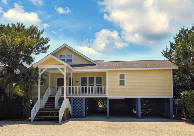 1st image of 206 Atlantic Ave, Pawleys Island, SC 29585 | MLS# 2516481