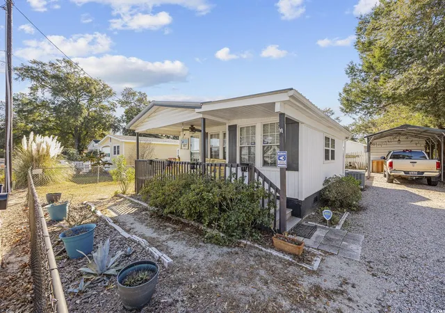 4th image of 817 Wayne St, North Myrtle Beach, SC 29582 | MLS# 2516704