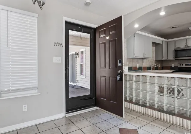 2nd image of 407 28th Ave S #C-2, North Myrtle Beach, SC 29582 | MLS# 2517287