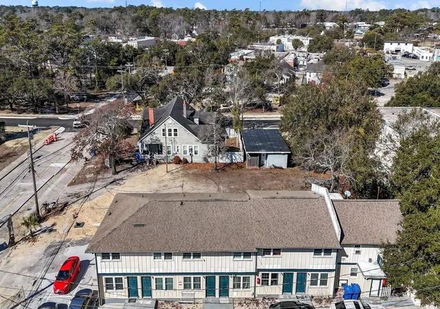 Listing Photo 5 - Condo for sale in building located at 504 6th Ave N, Myrtle Beach, SC 29577