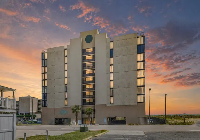2nd image of 1425 S Ocean Blvd #1G, North Myrtle Beach, SC 29582 | MLS# 2517816
