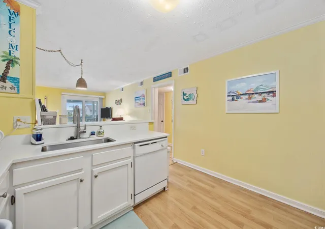 Listing Photo 5 - Condo for sale in building located at 720 Waccamaw Dr, Murrells Inlet, SC 29576 - Unit #301
