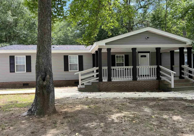 Photo 1 of Manufactured home for sale at 425 E Surfwind Dr, Murrells Inlet, SC 29576 | MLS# 2519123 | Listing updated on 2026-08-01