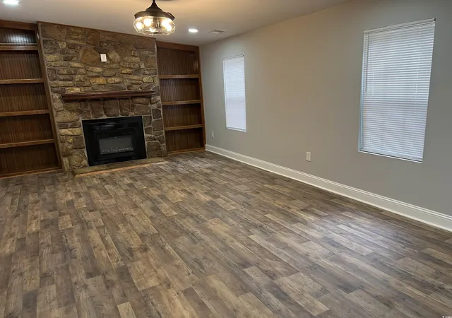 Photo 4 of Manufactured home for sale at 425 E Surfwind Dr, Murrells Inlet, SC 29576 | MLS# 2519123 | Listing updated on 2026-08-01