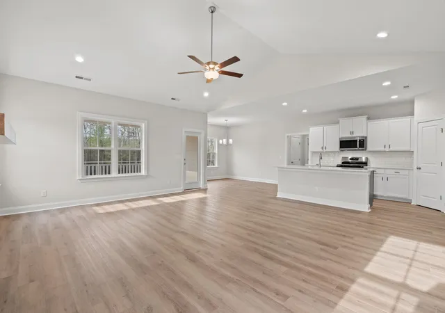 3rd image of 5142 Water Breeze Ct, Myrtle Beach, SC 29588 | MLS# 2519781