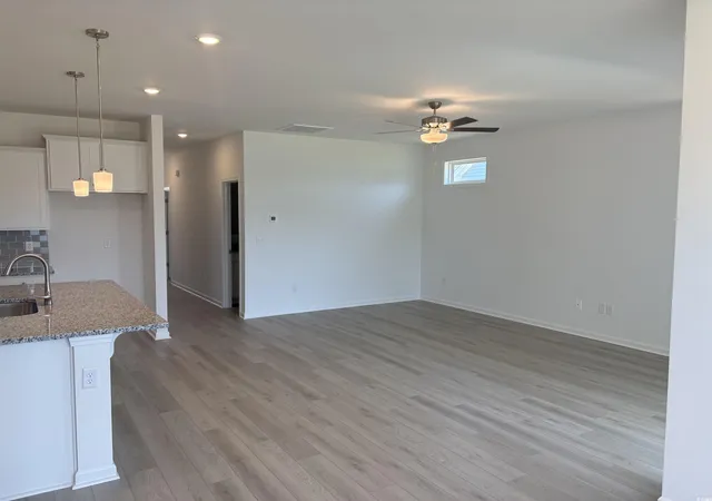 Photo 3 of Single family home for sale at 705 Bramble Way, Conway, SC 29527 | MLS# 2521167 | Listing updated on 2026-08-27