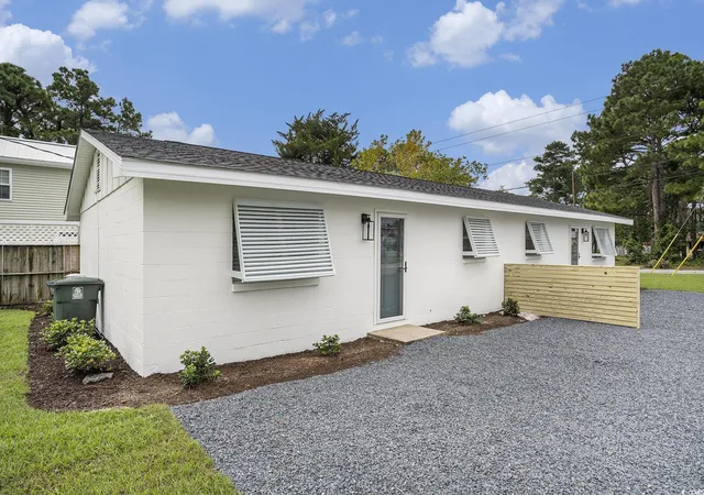 Photo 2 of Multi family home for sale at 1911 Madison Dr, North Myrtle Beach, SC 29582 | MLS# 2521903 | Listing updated on 2026-08-17