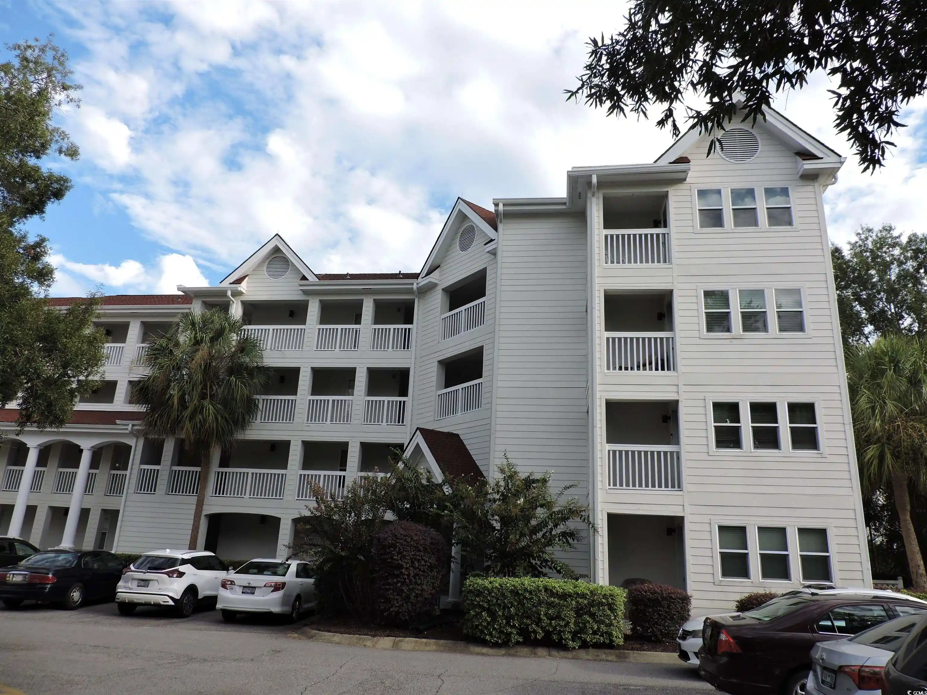 Listing Photo 1 - Condo for sale in 4601 Greenbriar Dr located at 4601 Greenbriar Dr, Little River, SC 29566 - Unit #406- A