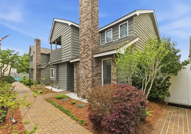 Photo 1 of Single family home for sale at 701 11th Avenue S, North Myrtle Beach, SC 29582 | MLS# 2524503 | Listing updated on 2026-08-26