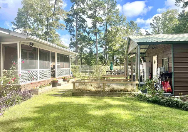 Photo 3 of Single family home for sale at 6426 Hwy 90, Conway, SC 29526 | MLS# 2524638 | Listing updated on 2025-10-28
