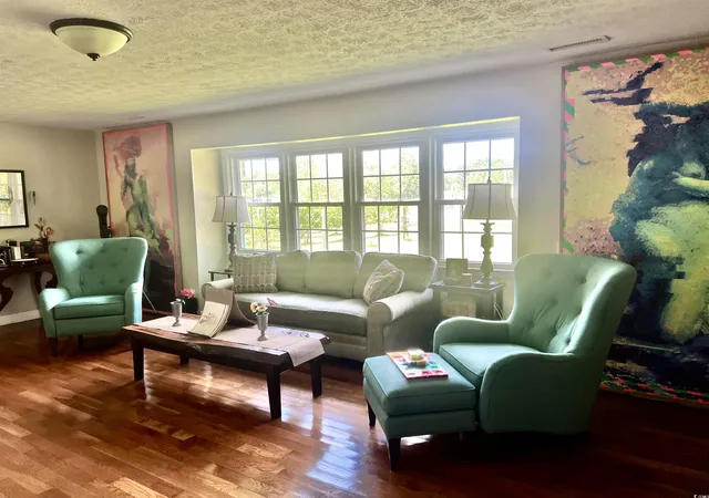 Photo 8 of Single family home for sale at 6426 Hwy 90, Conway, SC 29526 | MLS# 2524638 | Listing updated on 2025-10-28