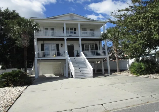 Photo 1 of Single family home for sale at 519 7th Avenue S, North Myrtle Beach, SC 29582 | MLS# 2525118 | Listing updated on 2026-07-30