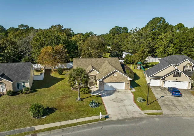 Photo 2 of Sale Pending at 215 Jessica Lakes Dr, Conway, SC 29526 | MLS# 2526507 | Listing updated on 2026-06-23