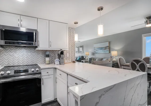 5th image of 941 S Ocean Blvd, North Myrtle Beach, SC 29582