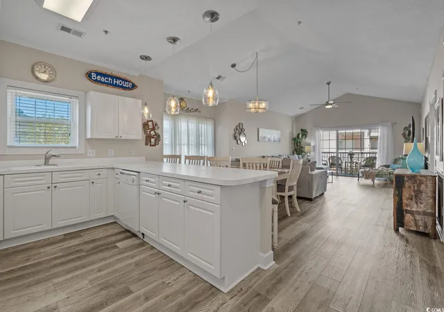 Listing Photo 5 - Condo for sale in building located at 4834 Carnation Cir, Myrtle Beach, SC 29577 - Unit #201