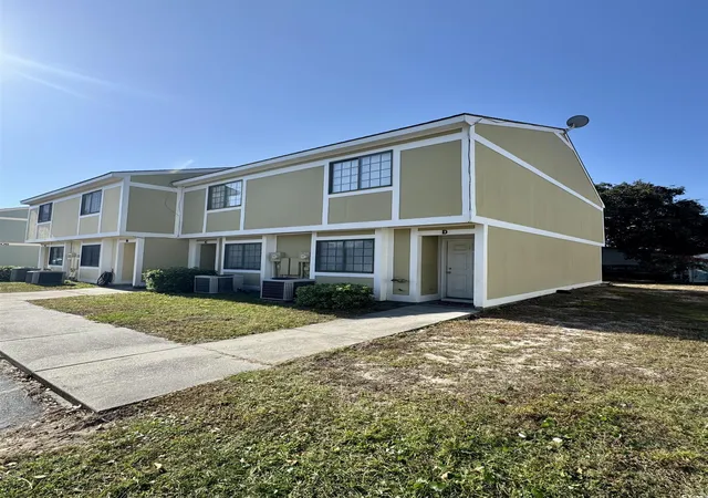 Photo 2 of Townhouse for sale at 1207 Pinegrove Dr #D, Myrtle Beach, SC 29577 | MLS# 2526903 | Listing updated on 2026-08-18
