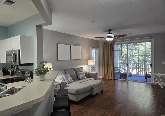 4th image of 6203 Catalina Dr #723, North Myrtle Beach, SC 29582 | MLS# 2527535