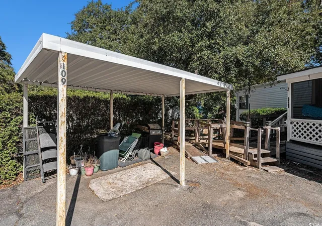 Homes for sale in Murrells Inlet, SC | 109 Village Ct, Murrells Inlet, SC 29576 | MLS# 2527625