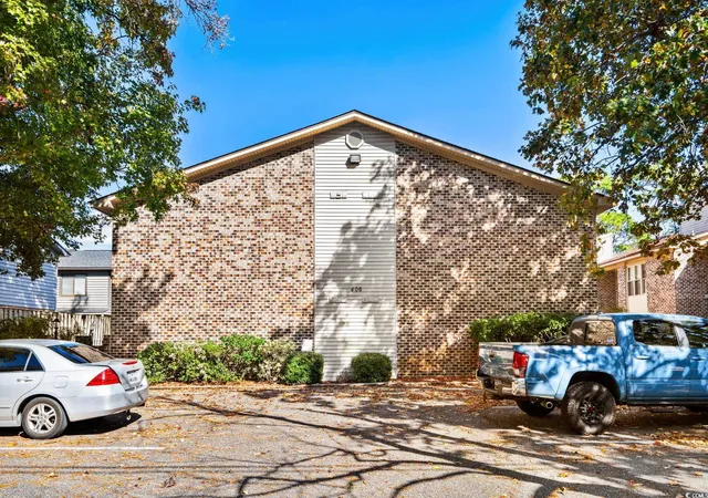 Listing Photo 2 - Condo for sale in building located at 406 75Th Ave N, Myrtle Beach, SC 29572 - Unit #Q