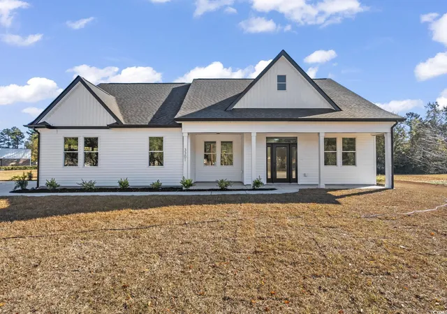 Photo 1 of Single family home for sale at 3301 4th Avenue, Conway, SC 29527 | MLS# 2528309 | Listing updated on 2026-07-01