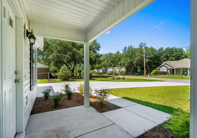 Homes for sale in Georgetown, SC | 210 Nu-Shell St, Georgetown, SC 29440 | MLS# 2528616