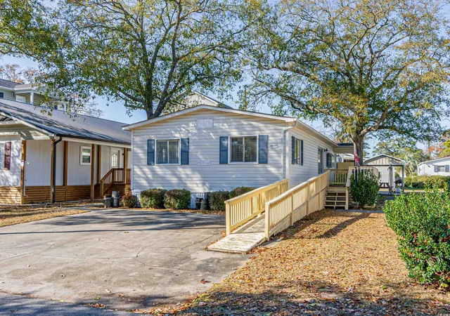 Photo 2 of Manufactured home for sale at 6001 S   Mh 197 Kings Hwy, Myrtle Beach, SC 29575 | MLS# 2528964 | Listing updated on 2026-08-20