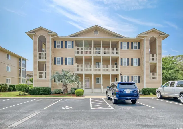 Homes for sale in North Myrtle Beach, SC | 1900 Duffy St, North Myrtle Beach, SC 29582
