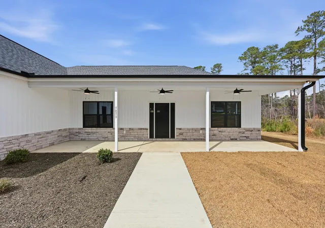 Homes for sale in Loris, SC | 7879 Hwy 19, Loris, SC 29569 | MLS# 2529229
