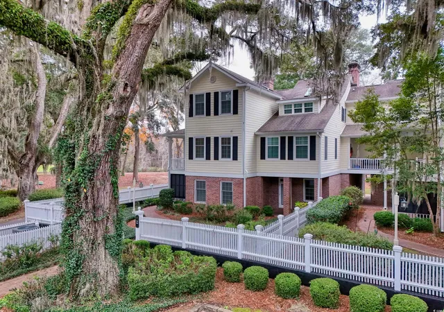 Photo 2 of Townhouse for sale at 1970 Governors Landing Rd #113, Murrells Inlet, SC 29576 | MLS# 2529277 | Listing updated on 2026-10-01