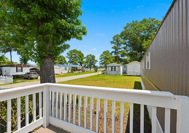 Photo 3 of Manufactured home for sale at 2732 Cirus Dr, Myrtle Beach, SC 29575 | MLS# 2530044 | Listing updated on 2026-09-27