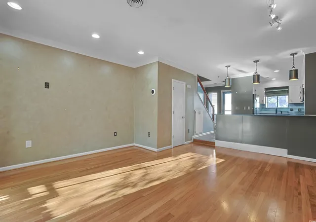 Homes for sale in Myrtle Beach, SC | 504 30Th Ave N #18, Myrtle Beach, SC 29577 | MLS# 2600122