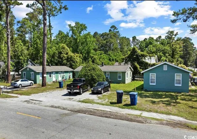 Photo 3 of House for sale at 1101 Dunbar St, Myrtle Beach, SC 29577 | MLS# 2600195 | Listing updated on 2026-08-24