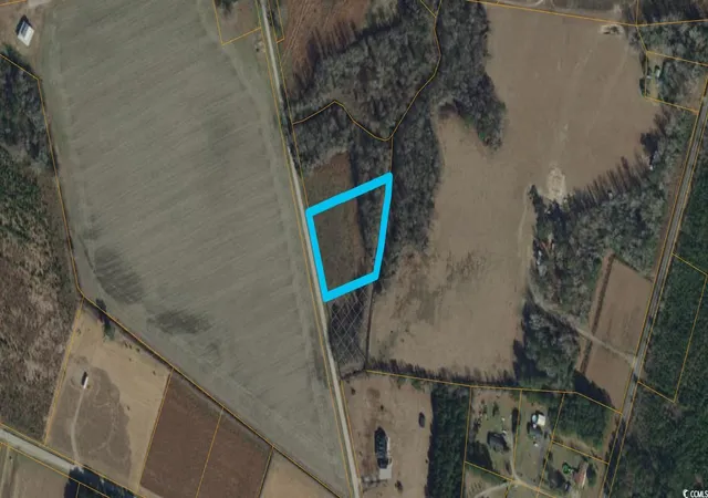 Homes for sale in Loris, SC | 998 Inglewood Dr, Loris, SC 29569 | MLS# 2600233